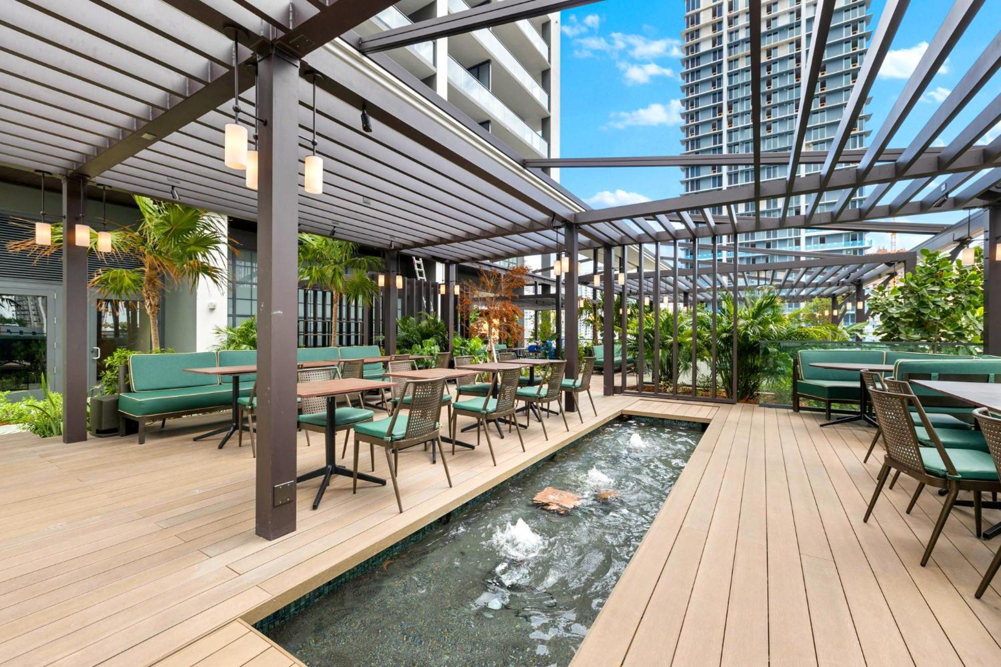 Apartment Free Parking In W Stunning Views Miami