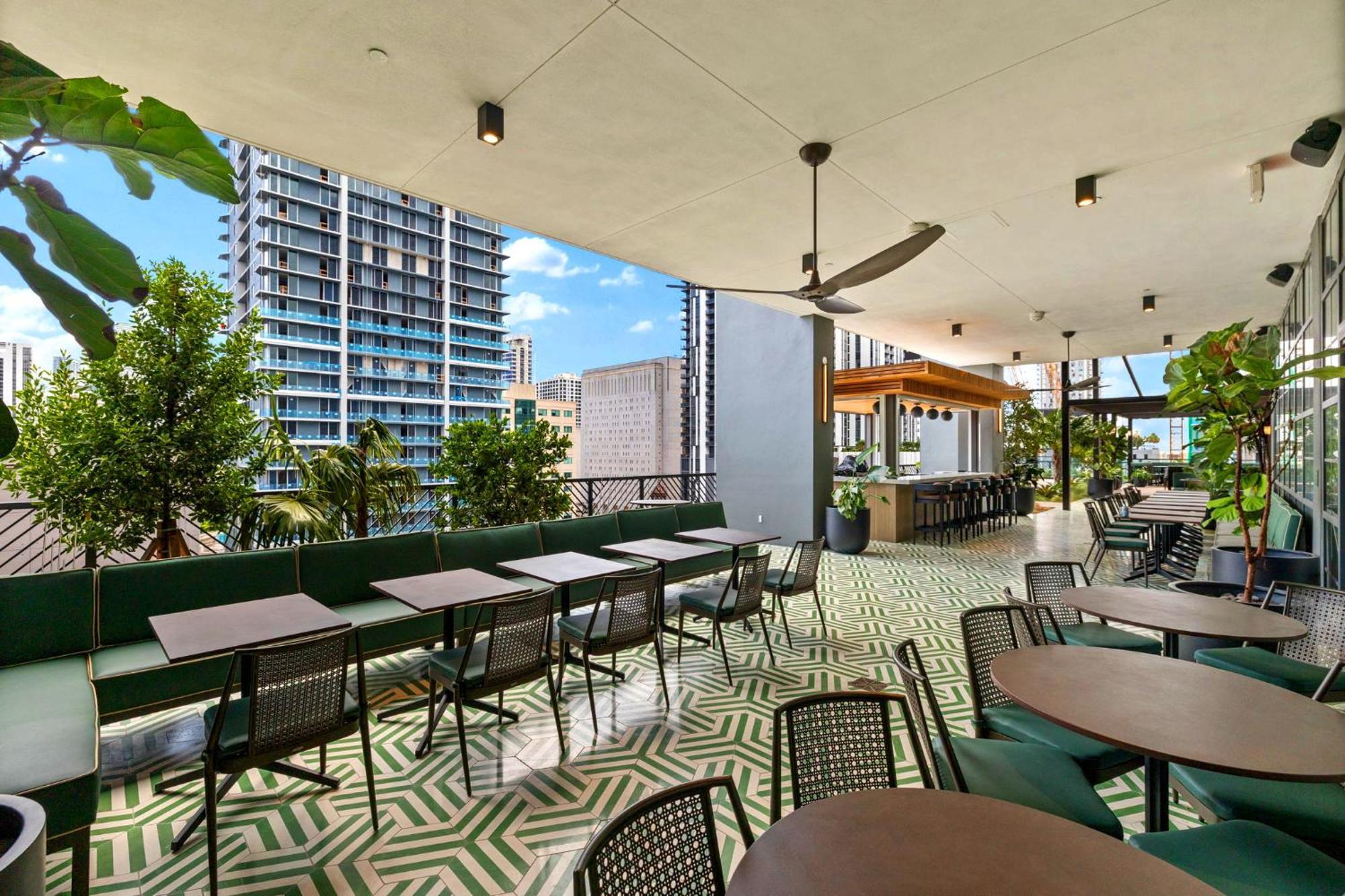 Free Parking In W Stunning Views Apartment Miami